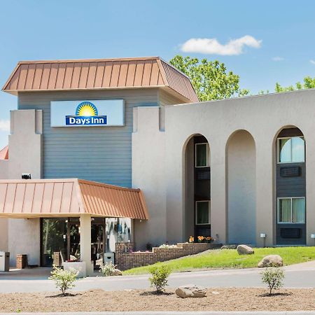 Days Inn By Wyndham West Des Moines Exterior foto