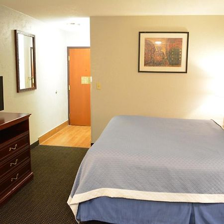 Days Inn By Wyndham West Des Moines Exterior foto